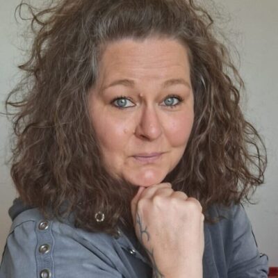 Portrait von Sandra Drescher – empathische Begleitung für Lehrkräfte bei herausfordernden Situationen mit autistischen Schülern